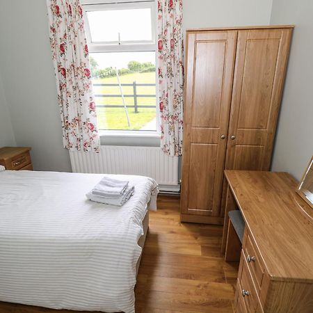 Kate'S Cottage Ballina  Bagian luar foto
